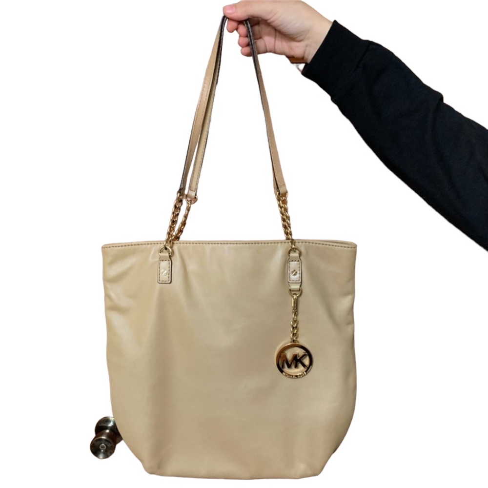 Michael Kors Tan Shoulder Handbag
